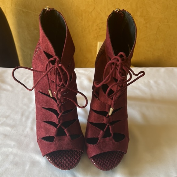 Bebe burgundy suede ankle boot high heels - Picture 7 of 8